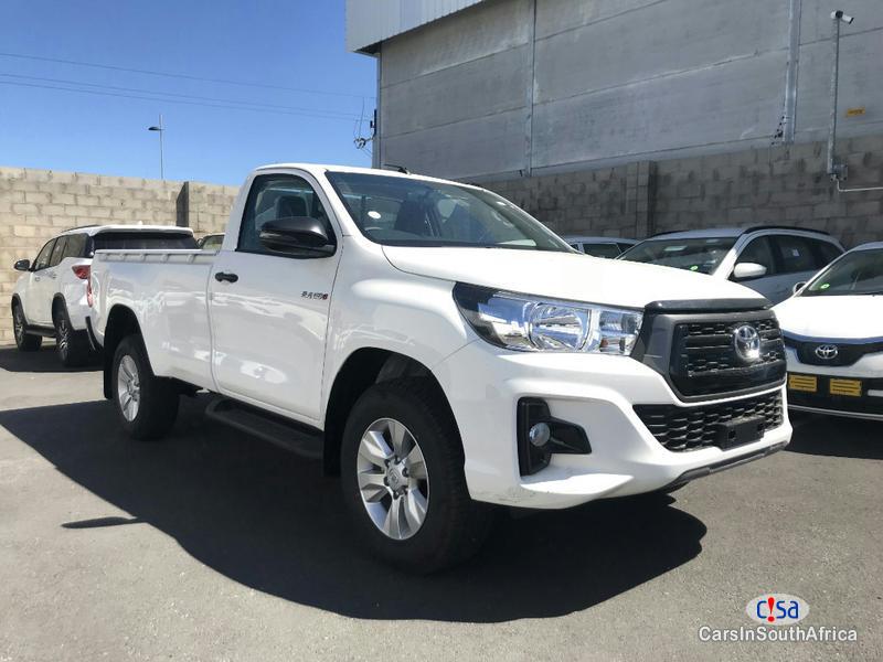 Picture of Toyota Hilux 2.4GD-6 4X4 SRX Automatic 2016