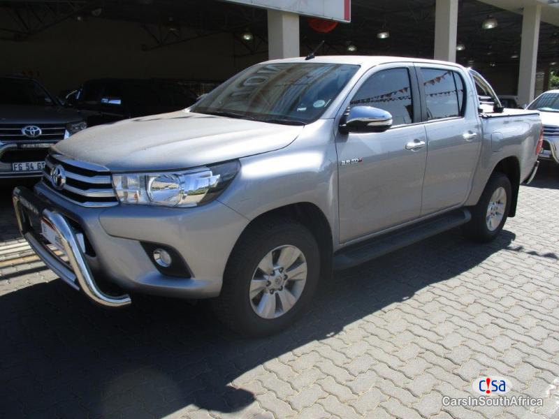 Toyota Hilux 2.8 GD-6 4x4 AT Automatic 2017 in Gauteng