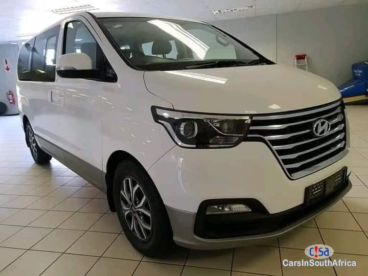 Picture of Hyundai H-1 Automatic 2018