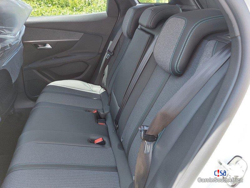Peugeot 3008 1.6 Automatic 2022 - image 3