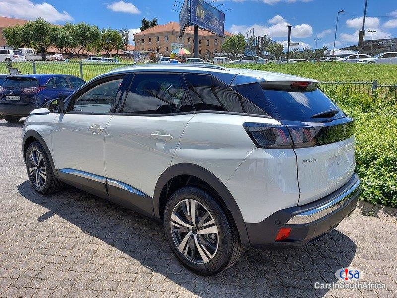 Peugeot 3008 1.6 Automatic 2022 - image 4