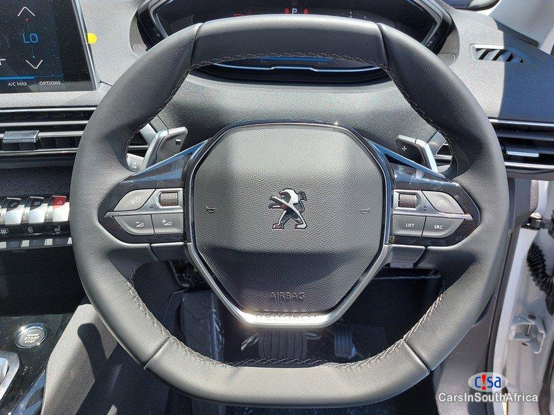 Peugeot 3008 1.6 Automatic 2022 - image 6