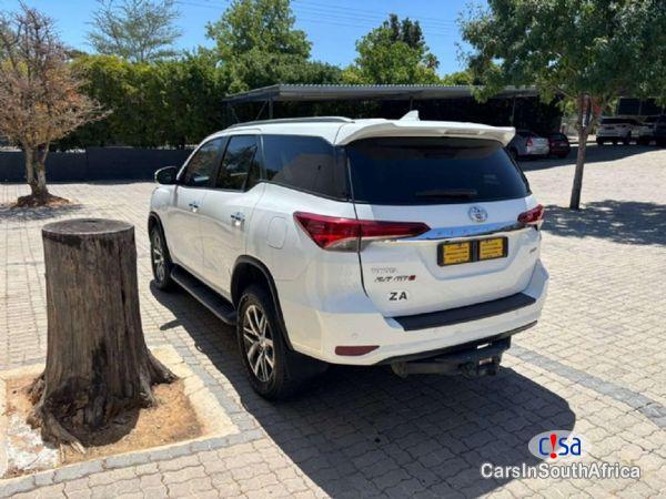 Toyota Fortuner 2.8GD-6 Bank Repossessed Automatic 2018 - image 2