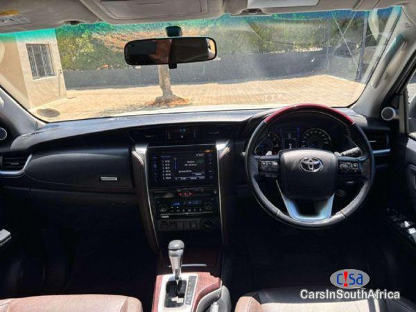 Toyota Fortuner 2.8GD-6 Bank Repossessed Automatic 2018 - image 3