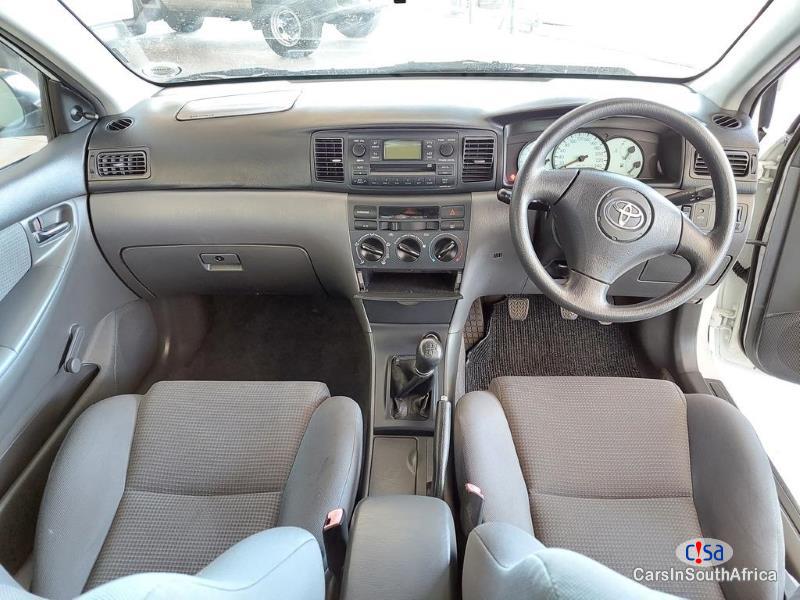 Toyota Corolla 1.6 Professional Manual 2007 - image 3