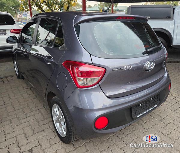 Hyundai i10 Grand I10 1.25 Fluid Auto { +27685845776 Automatic 2019 in Gauteng