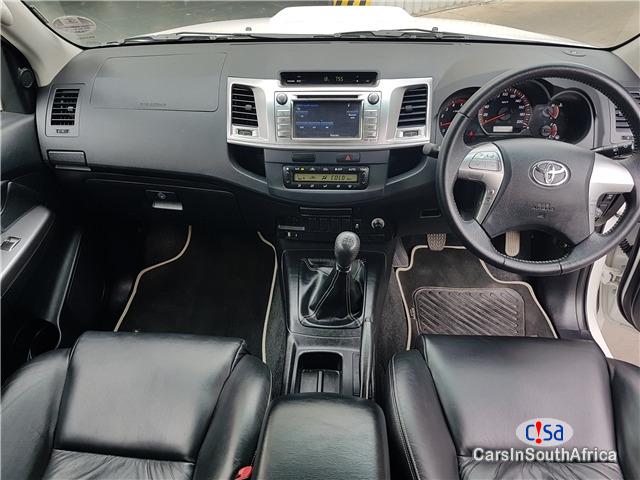 Toyota Hilux 3.0 Manual 2016 in South Africa