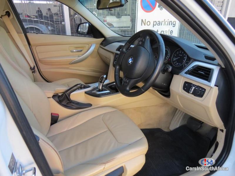 BMW 3-Series 320i Auto (F30) Automatic 2014 - image 8