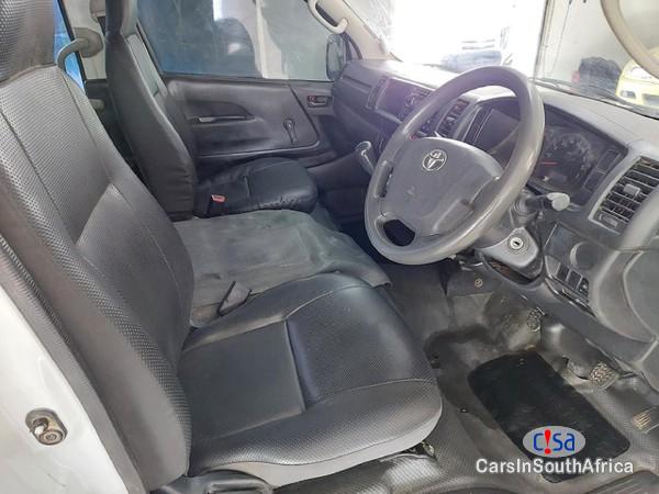 Toyota Quantum 2.5 D-4D Sesfikile 16-Seat Manual 2015 - image 4