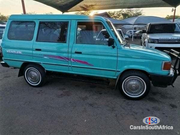 Picture of Toyota Venture 0783349415 Manual 2002