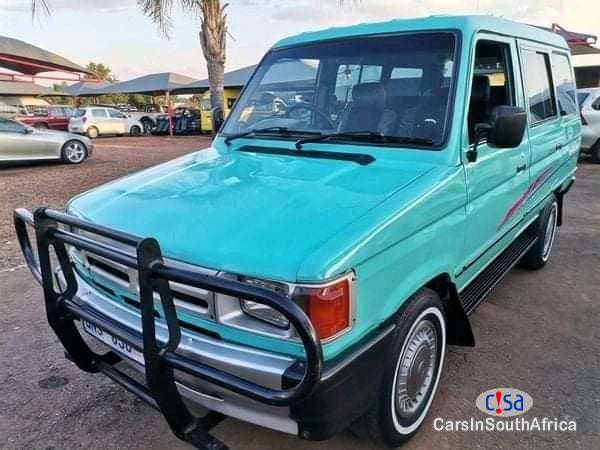 Toyota Venture 0783349415 Manual 2002