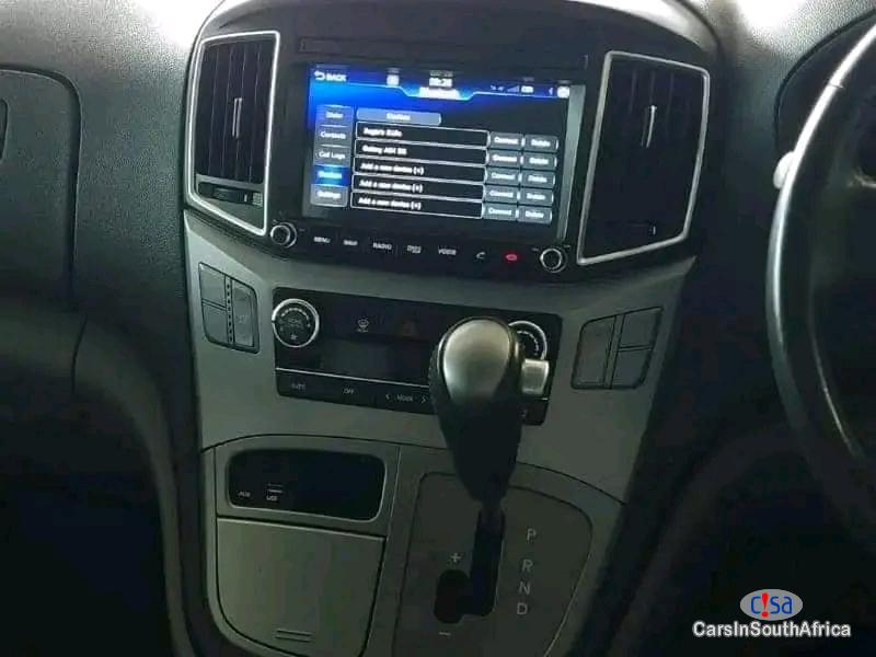 Hyundai H-1 Automatic 2022 - image 8