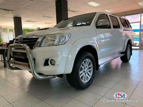 Pictures of Toyota Hilux Manual 2014