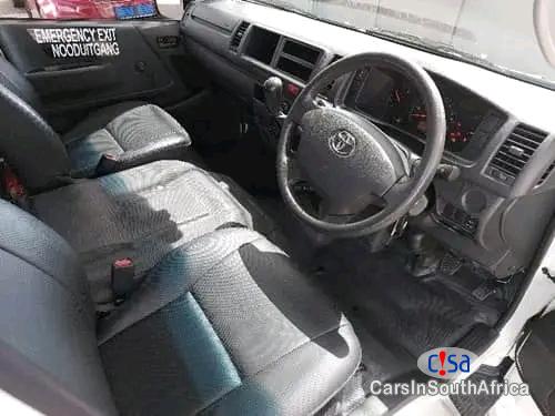 Toyota Quantum Manual 2022 - image 9