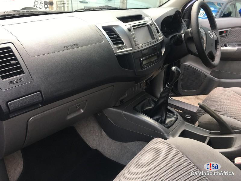 Toyota Hilux 3.0D4D AUTO..0679505805 Automatic 2013 - image 7