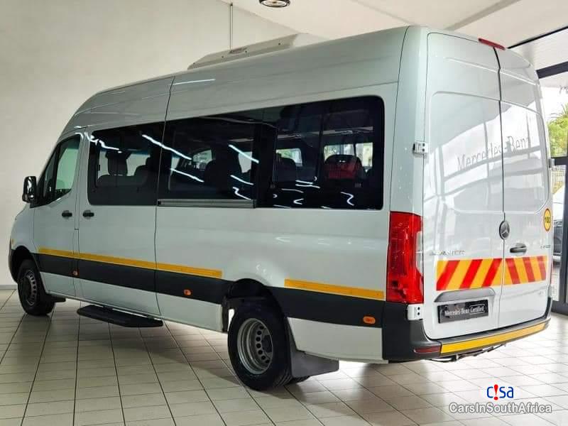 Mercedes Benz 2.1 Sprinter ..0679505805 Manual 2021 - image 2