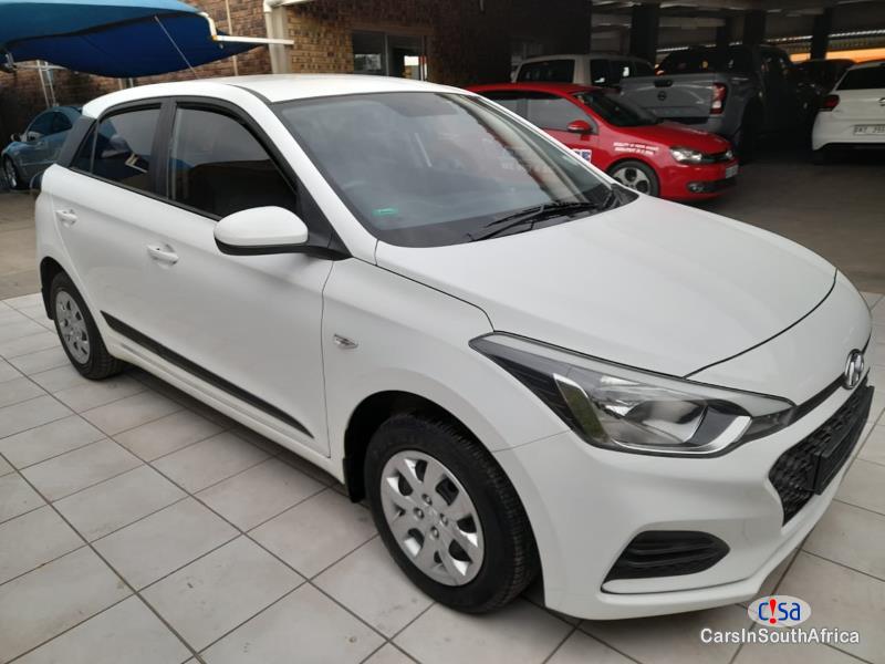 Hyundai i20 1.2 Motion Manual 2019 - image 3