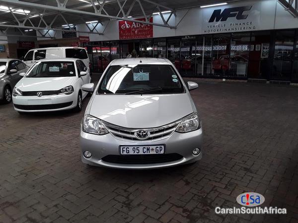 Toyota Etios Manual 2013 - image 2