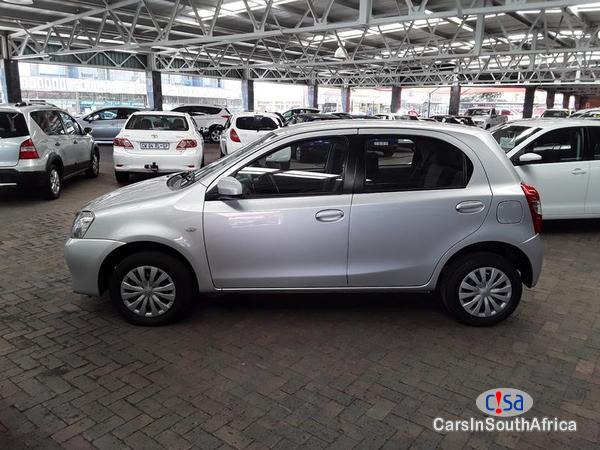 Toyota Etios Manual 2013 - image 4