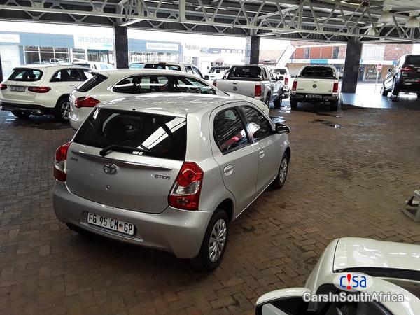 Toyota Etios Manual 2013 - image 5
