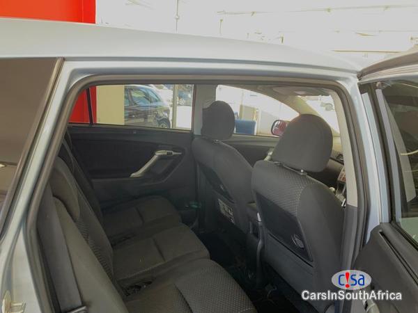 Toyota Verso Manual 2011 - image 7