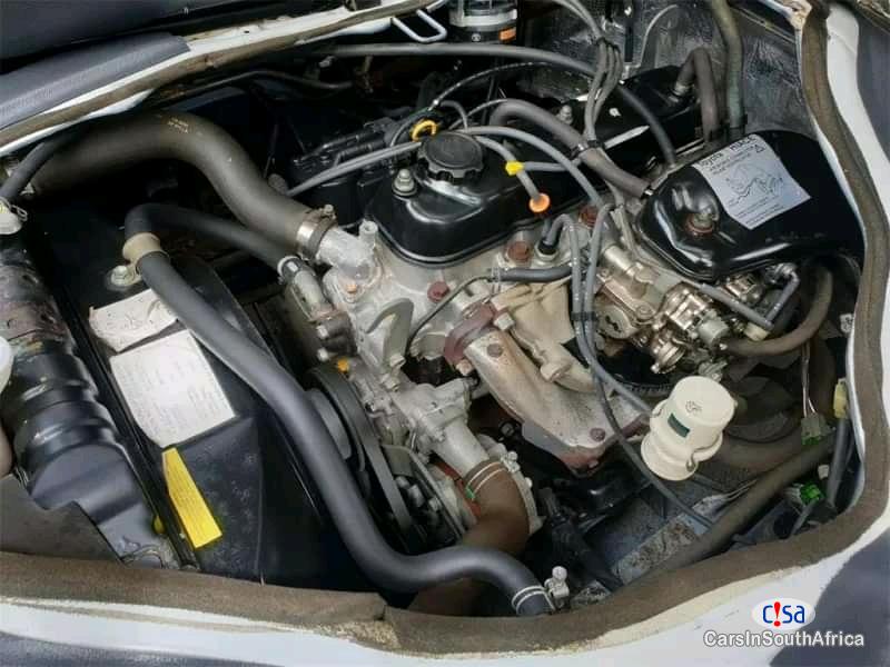 Toyota HiAce 2.2 Manual 2013 - image 5