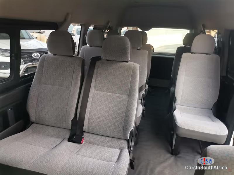 Toyota Quantum 2.5 Manual 2020 - image 7