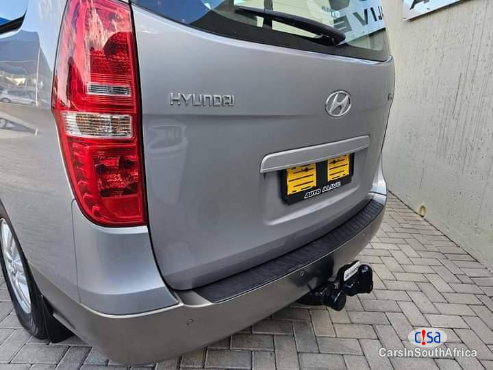 Hyundai H-1 Van Panel Automatic 2017 in South Africa