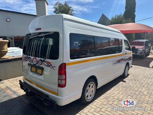 Toyota Quantum 2.5 D-4D Sesfikile 16-Seat Manual 2021