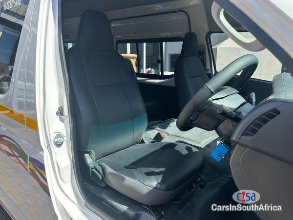 Toyota Quantum 2.5 D-4D Sesfikile 16-Seat Manual 2021 in Free State