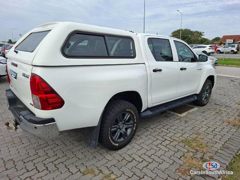 Toyota Hilux 2.4 Automatic 2021 - image 2