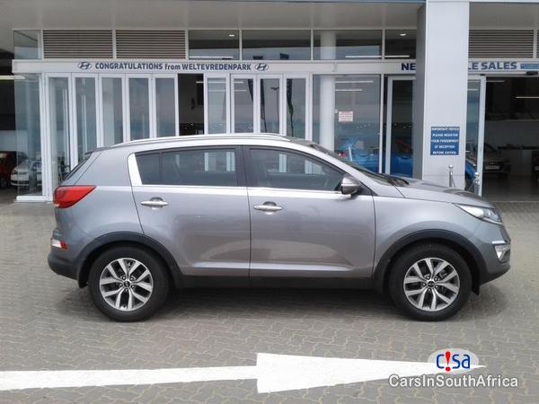 Kia Sportage Automatic 2015 - image 2