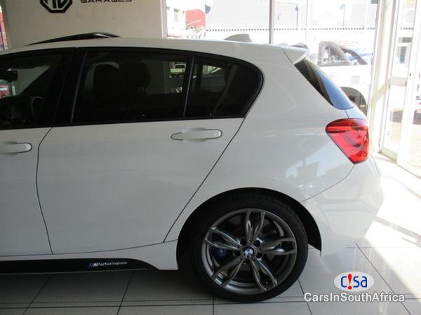 BMW 1-Series Automatic 2016 - image 5