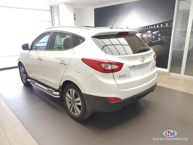 Hyundai ix35 Manual 2014 - image 3