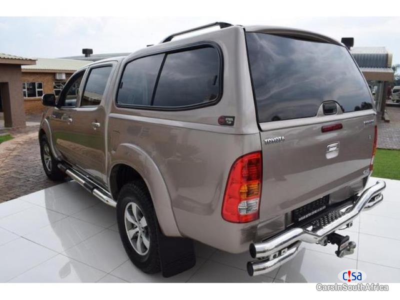 Toyota Hilux Manual 2010 in South Africa