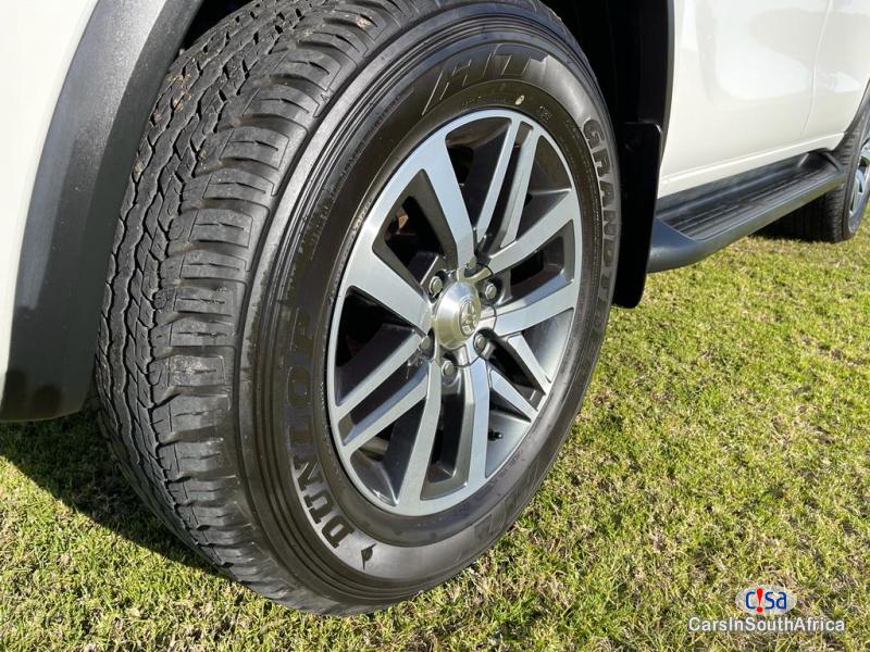 Toyota Fortuner 2.8GD6 4X4 Automatic Call:0691808200 Automatic 2017 - image 14