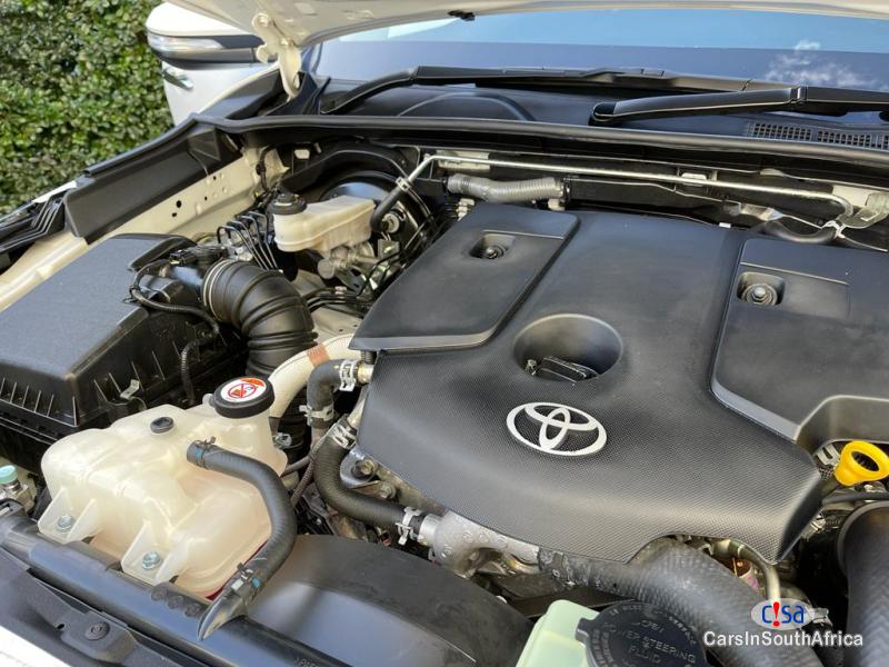 Toyota Fortuner 2.8GD6 4X4 Automatic Call:0691808200 Automatic 2017 - image 9