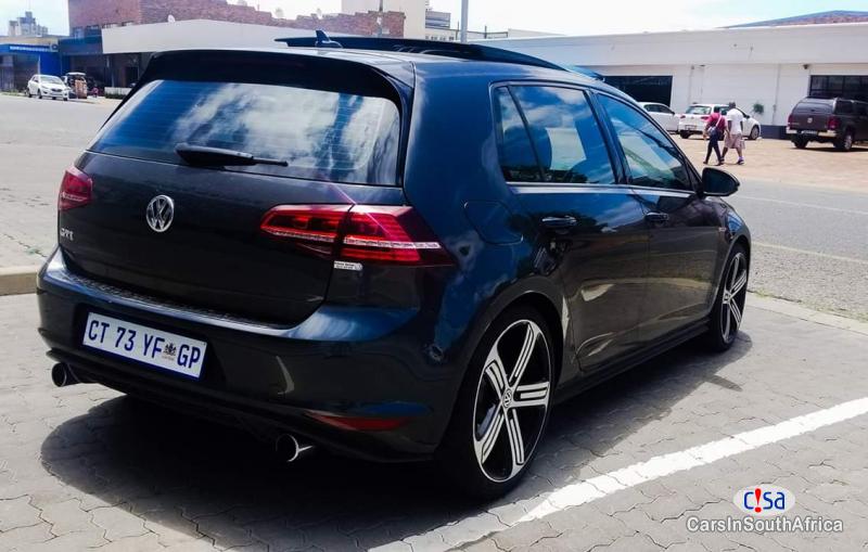 Volkswagen Golf Automatic 2013 - image 4