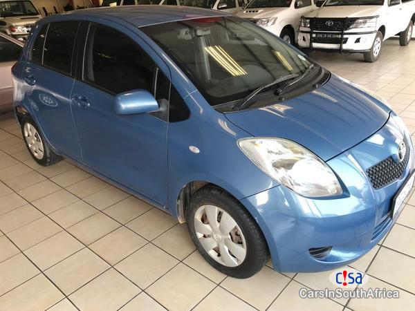 Toyota Yaris Manual 2014 - image 4