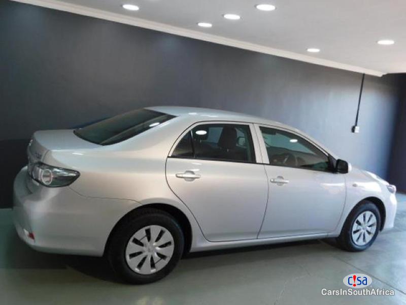 Toyota Corolla 1.5 Manual 2017 Photo 2 (44440)