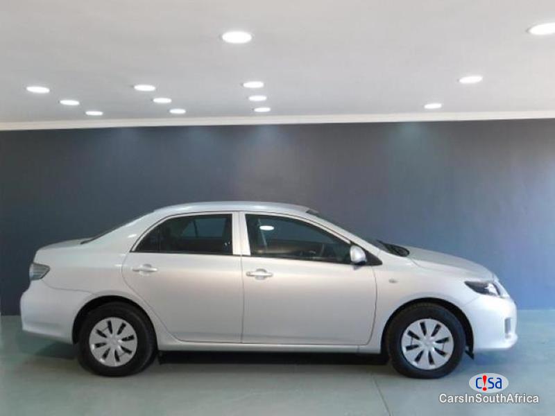 Toyota Corolla 1.5 Manual 2017 - image 4