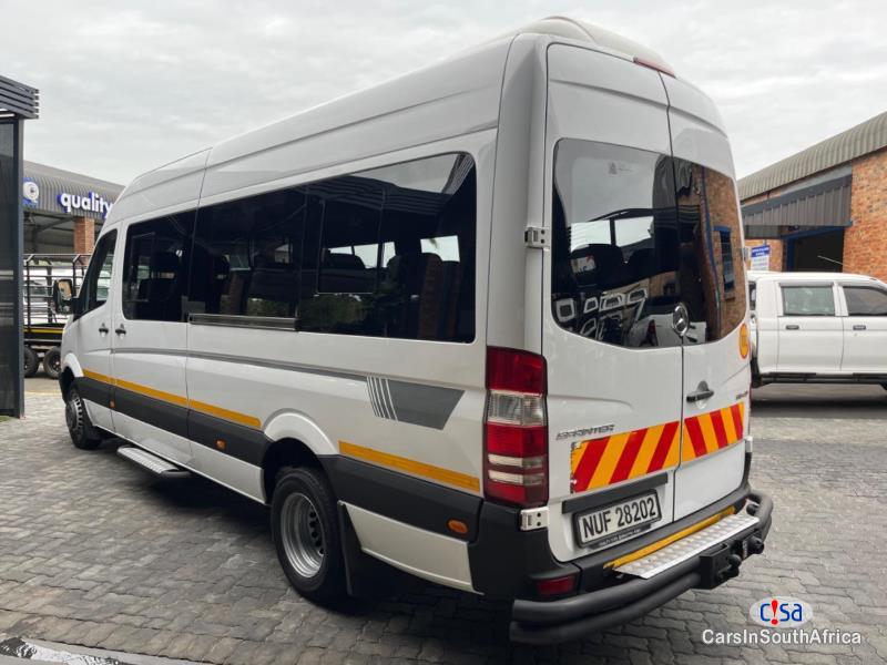 Mercedes Benz Mercedes-Benz Sprinter 515 CID { +27 685845776 Manual 2017 - image 2