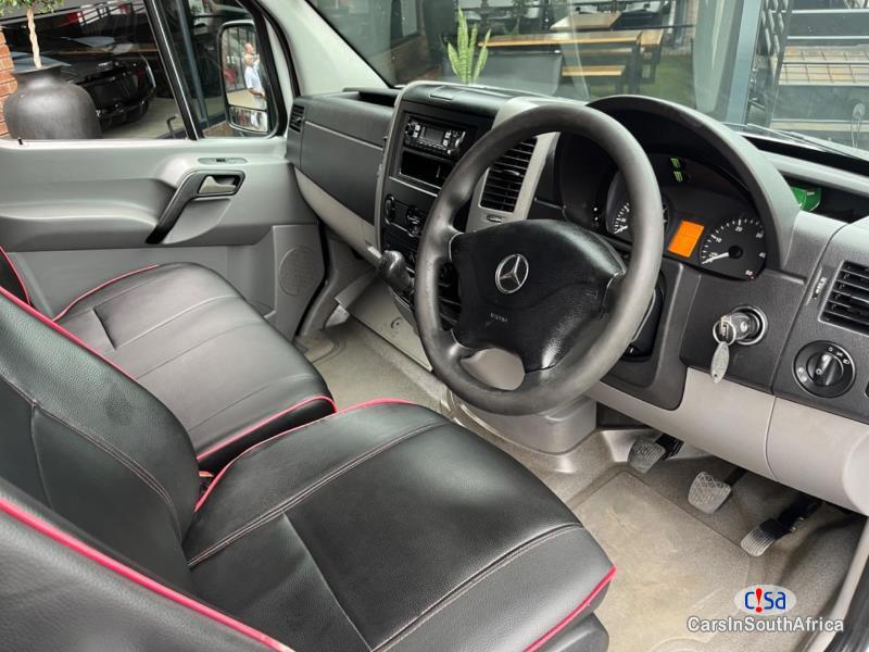 Mercedes Benz Mercedes-Benz Sprinter 515 CID { +27 685845776 Manual 2017 - image 4