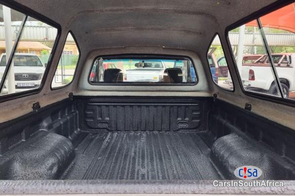 Isuzu KB250 D-Teq LE Single-cable Manual 2013 - image 3
