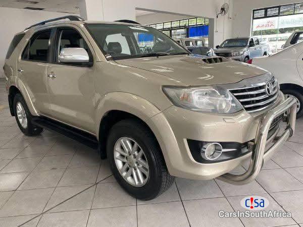 Toyota Fortuner 3.0 D4-D 0658281312 Manual 2014 in South Africa