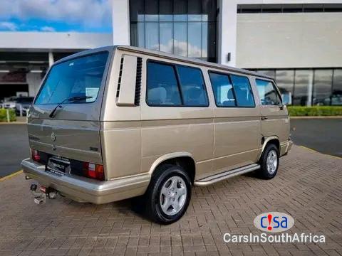 Volkswagen Caravelle Call/ WhatsApp.073 104 3715) 2001 Volkswagen Caravelle 2.0 For Sale Manual 2001 - image 4