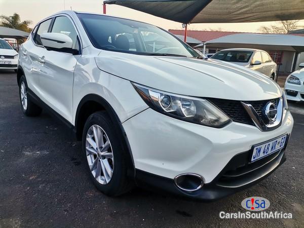 Pictures of Nissan Qashqai 1.5 Manual 2015
