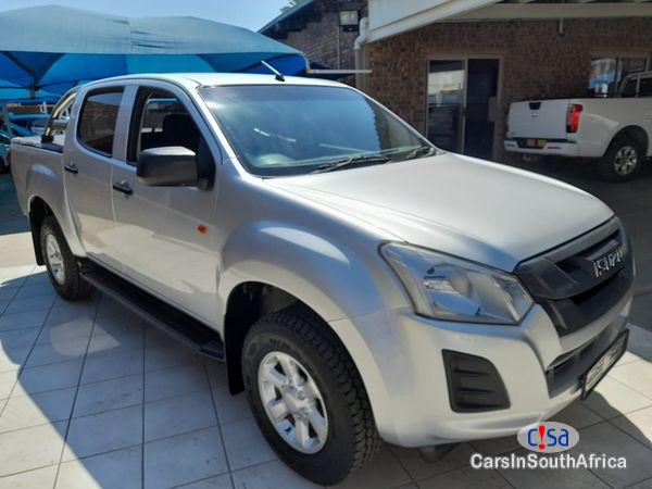 Picture of Isuzu 250 HO Hi-Rider Double-Cab Manual 2021
