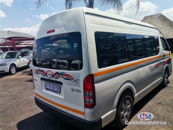Toyota Quantum 2.5 D-4D Sesfikile 16-Seat Manual 2018