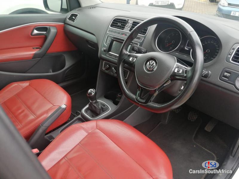 Volkswagen Polo 1.2 Manual 2014 - image 2